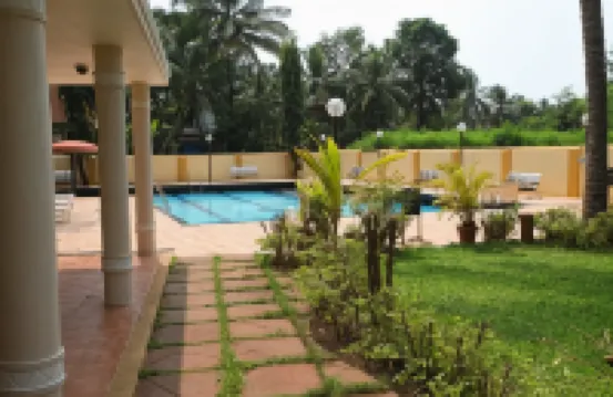 Hotel Ravi Kiran
