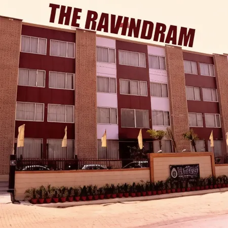 The Ravindram Отели в г. Округ Ревари
