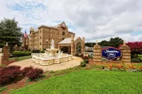 Hampton Inn Newberry-Opera House Hôtels à : Newberry