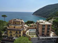 Hotel Residence Mondial Hotels in Moneglia