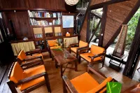 Bukit Raya Guesthouse Hoteles en Palangka
