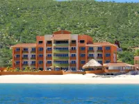 Four-Bedroom Penthouse at Villas de Cortez
