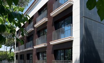 SG Marina 54 Apartments