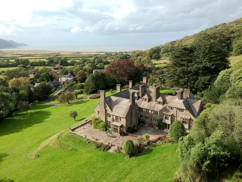 Luxury Bed and Breakfast at Bossington Hall in Exmoor, Somerset - СПА
