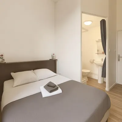 Hôtel le Paris Brest Hotels in Lens