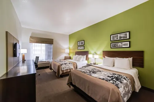Sleep Inn & Suites - 2-Star