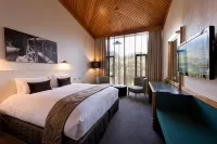 Scenic Hotel Franz Josef Glacier - Bares