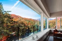 Mountain Side Hakuba - Mountain view