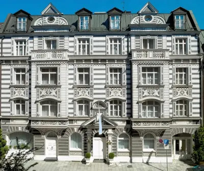 Hotel Opera Hotel in zona Maximillianstrasse