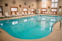 Carriage House Country Club - Pools