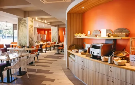 B&B HOME Caen Centre Gare Отели рядом с достопримечательностью «E2se»