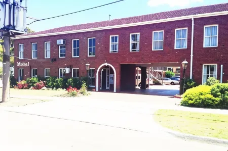 Glen Inn Отели в г. Глен-Уэйверли