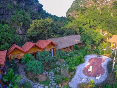 Green Mountain Homestay Hotels near Vuc Vong Temple
