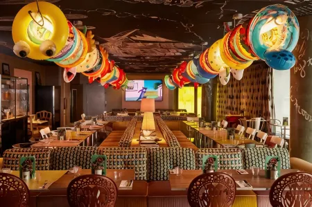 Mama Shelter Lyon Отели рядом с достопримечательностью «Фурвьер»