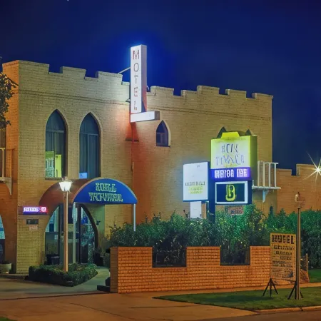 Belltower Motor Inn