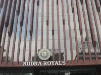 Hotel Rudra Royals 셔디 호텔