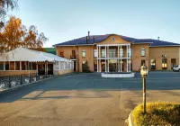 Art Restoran Vivaldi Hotel Hotels in Yuzhnouralsk