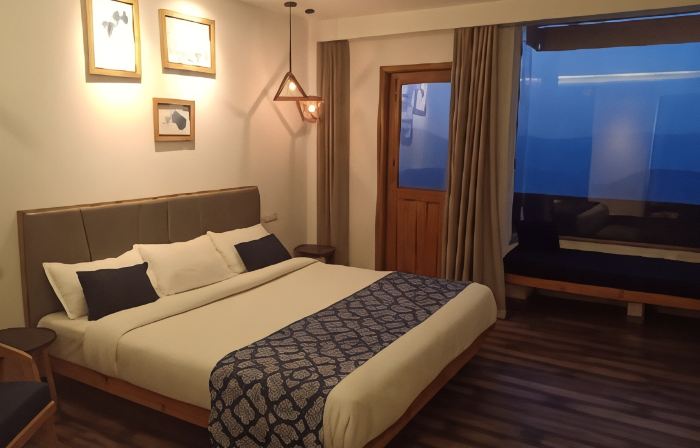 Zephyr House Casa Stay