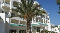 Royal Nozha Hotel di 