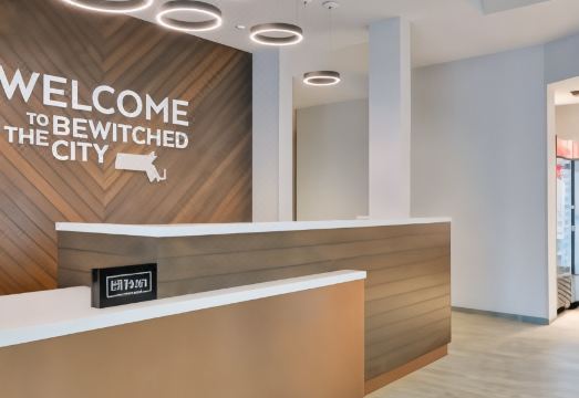 Hampton Inn Salem Boston, MA 호텔 외관