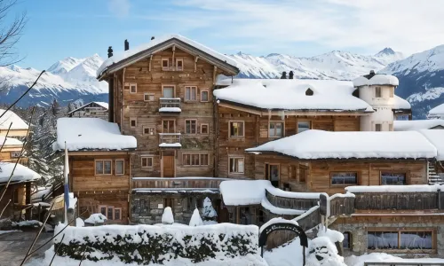 Hostellerie du Pas de l'Ours "Relais et Châteaux"