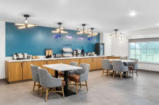 Best Western Acadia Hotel