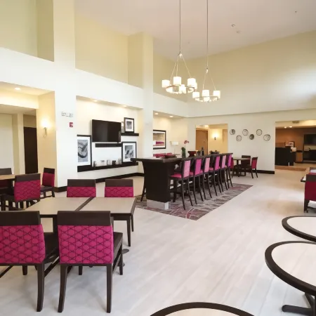 Hampton Inn & Suites Sandusky/Milan