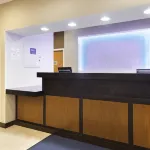 فيرفيلد إن آند سويتس ميدلاند