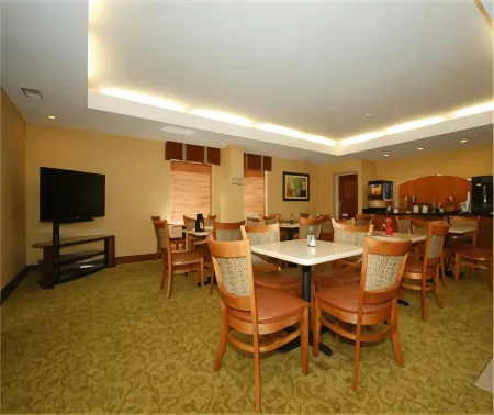 Best Western Plus Edison Inn