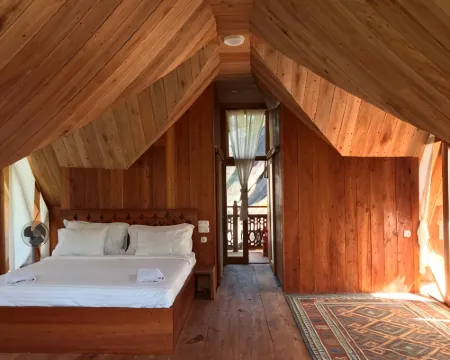 Padi Ecolodge Hoteles en Agam