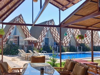 Bu Bungalow Hotel