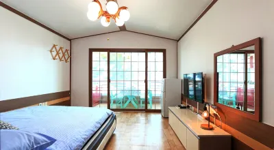 Yeongdeok Whale Bull Pension Hotel in zona 영해3.18독립만세운동기념탑