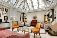 Hotel Les Rives de Notre-Dame