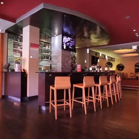 Cityhotel Monopol Отели рядом с достопримечательностью «Ярмарка «Гамбургер-Дом»»