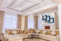 Nanyuki Likizo Castle /5 bedroom/All ensuit / MtKenya/Olpejeta/Camping/Hiking