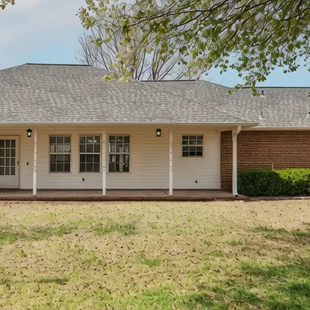 Tranquil 3 bedroom home in South Pryor AC,Wifi