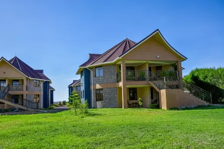 雅卡納茲度假村