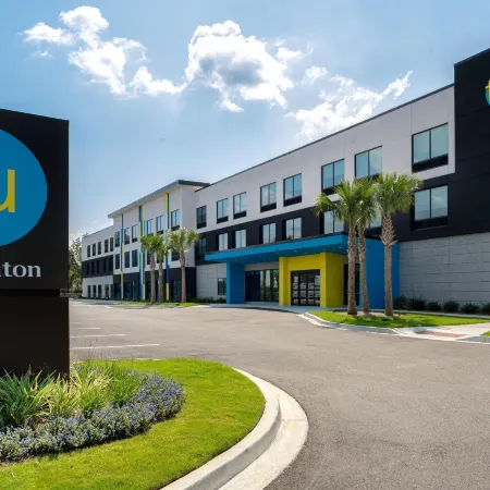 Tru by Hilton Brunswick