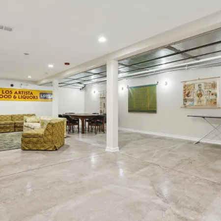 Logan Square SRO Hotel