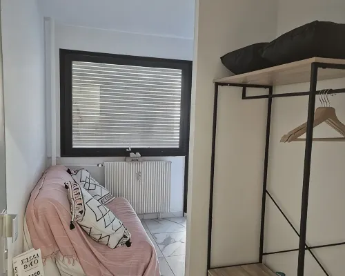 Charming Studio with Balcony Two Steps from Strasbourg and its Cathedral Hotels in Schiltigheim