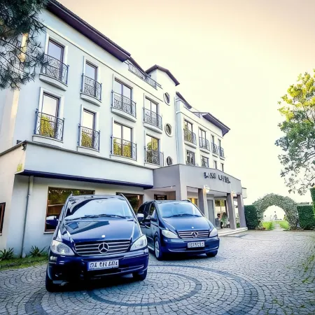 Lale Hotel