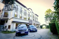 Lale Hotel - parcheggio
