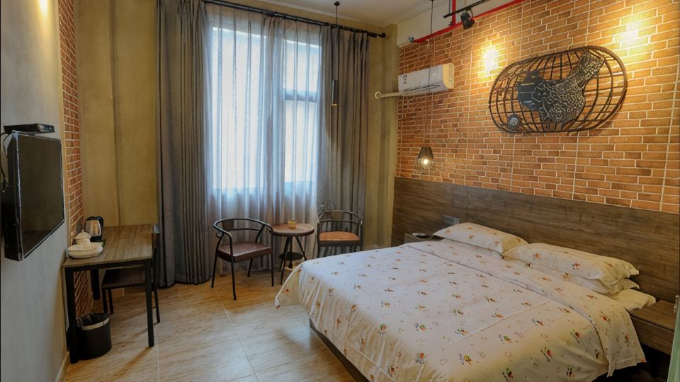 Tizi Hotel