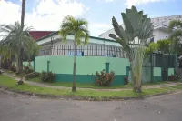 Casa 007, 10 people private Residence downtown Jaco! - บังกะโล