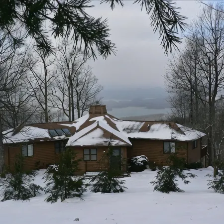 'Eye Candy' Breathtaking Mountain and Lake Views! Hot Tub