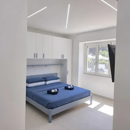 Geneva House: luxury beachfront apartment with parking space and renowned view