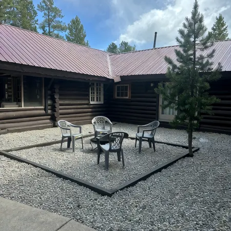Cabin in West Yellowstone