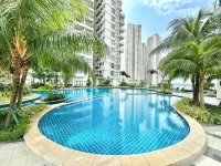 Country Garden Danga Bay InStyle Sea View Homestay Suite by NEO - Пляж