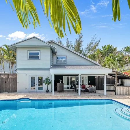 Amazing Tropical Pool House Delray Near Ocean- 4 bedrooms 3 baths-