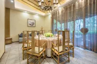 Yinghu Hotel
